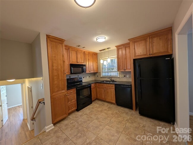 Photo - 3331 Donovan Pl