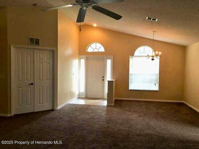 Photo - 9287 Spring Hill Dr