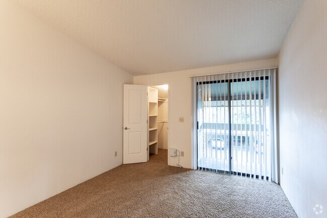 1 habitación, 1 baño - 620 pies cuadrados - Meadow Creek