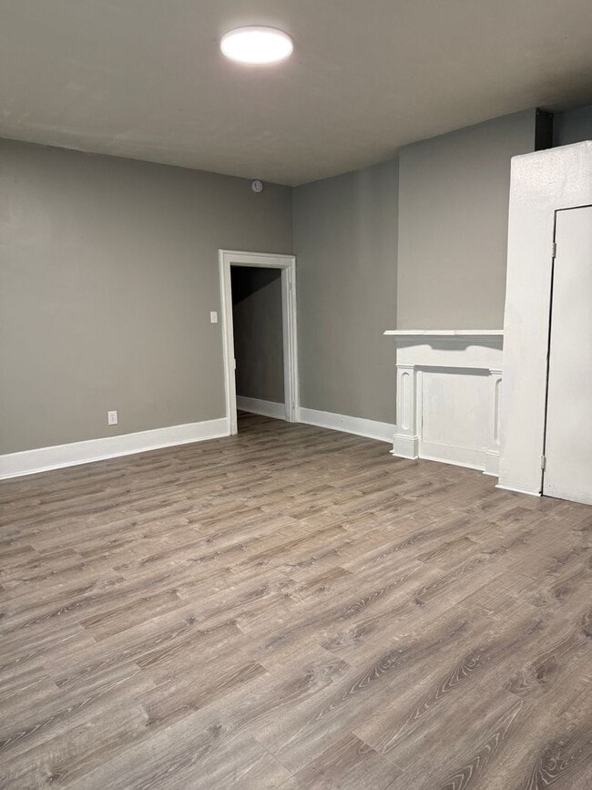 Photo - 2317 Chickasaw St Unit Bed 1