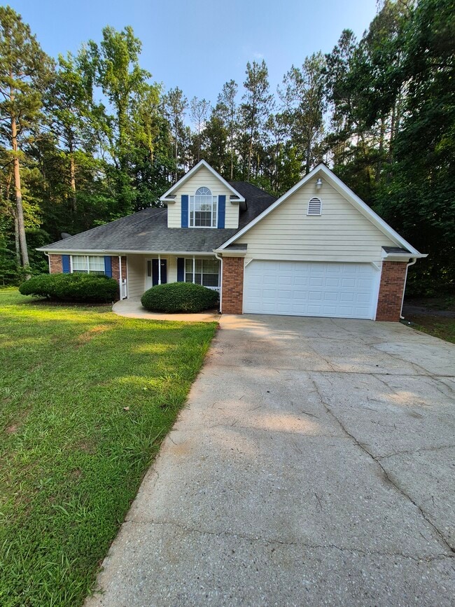 Photo - 153 Valleydale Dr House
