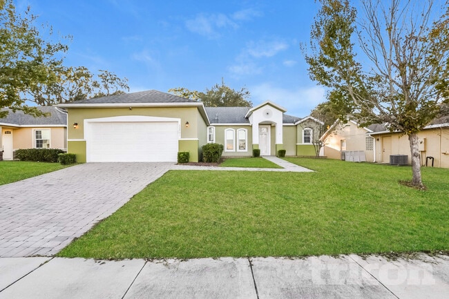 Building Photo - 33931 Emerald Pond Loop