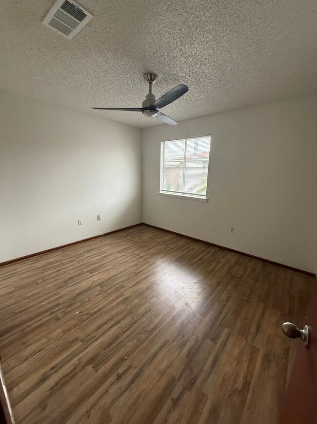 Photo - 1736 Jade Ave Unit GM 1736-C