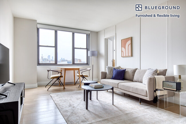 Building Photo - 155 E 29th St Rental