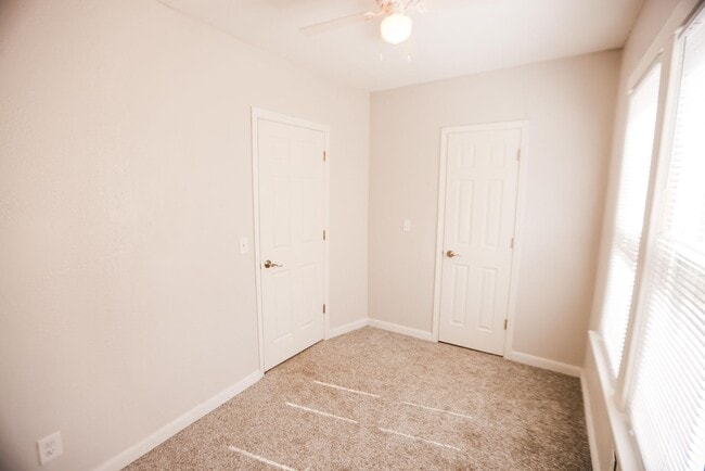 Photo - 628 Evesham Ave Unit 628 Evesham Ave Lower - 093