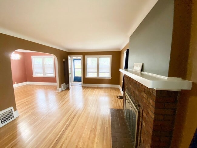 Photo - Available August 3rd!- Traditional Woodland 3 Bed 1 Bath w/ Deck & Garage