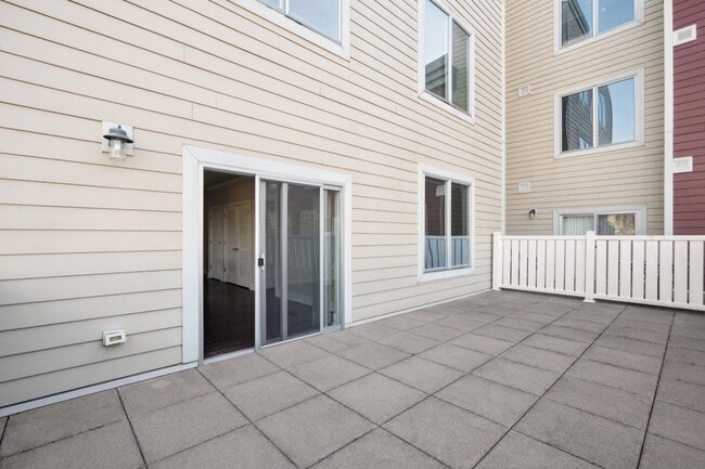 333 Central apartments — community photo