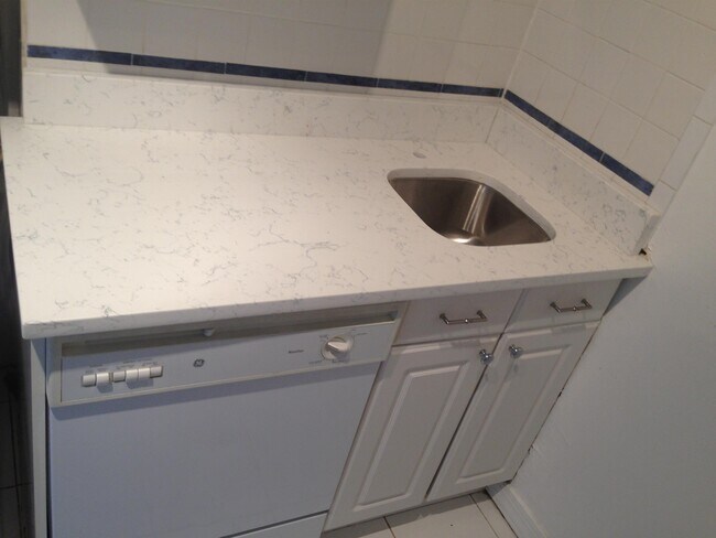 Photo - 10 Huron Ave Unit 6E