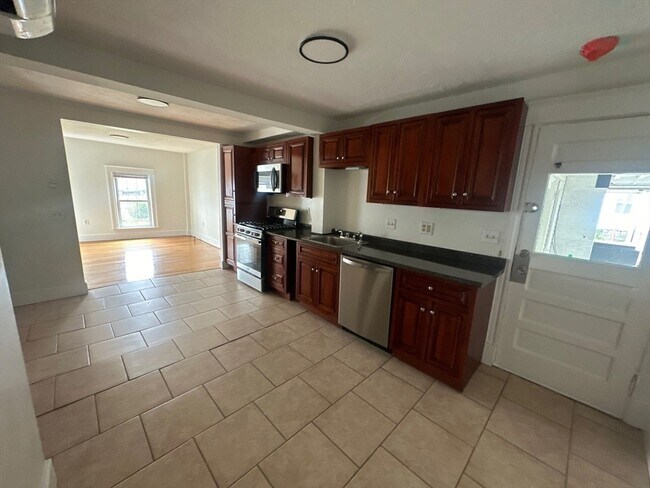 Photo - 3 Main St Unidad 2