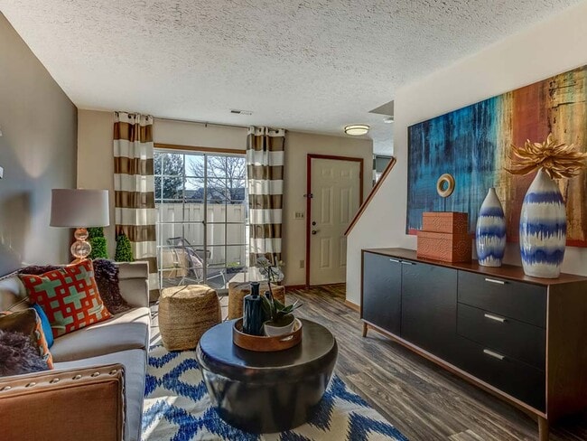 Photo - Heathermoor and Bedford Commons Apartments