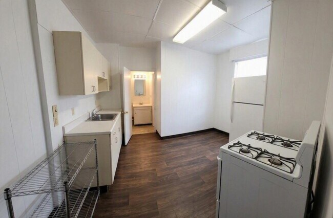 Photo - 306 Woodward Ave Unit 3