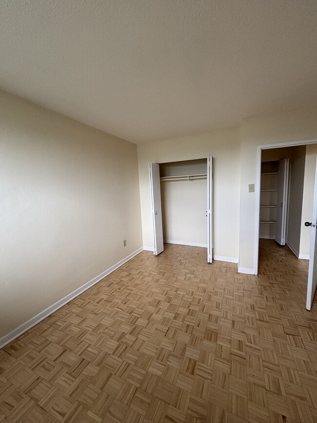 Photo - 345 Laurier Ave E Unit 706