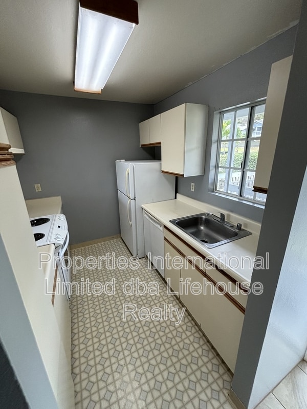 Photo - 92-1045-1045 Lalahi St