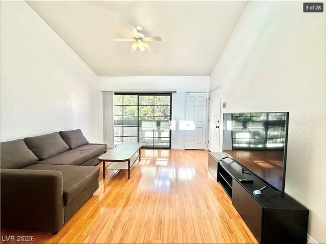 Photo - 5150 S Jones Blvd Unit 208