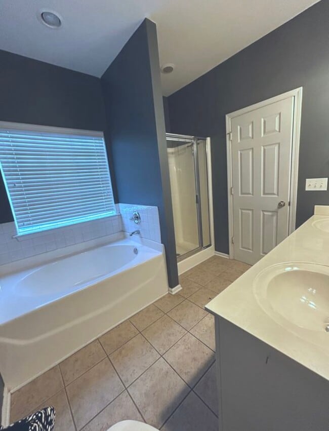 Photo - 375 Northwood St