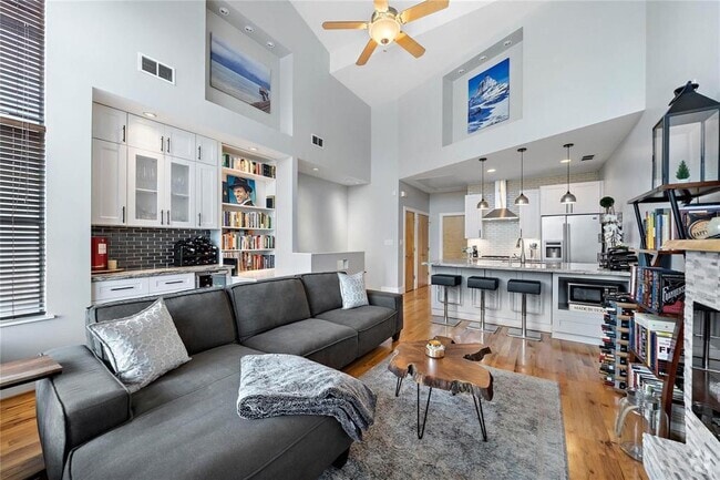 Building Photo - 1043 Bonner St Unit 1043 Rental