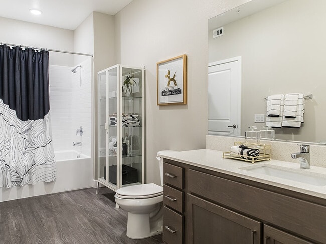 ARISTA APARTMENT HOMES