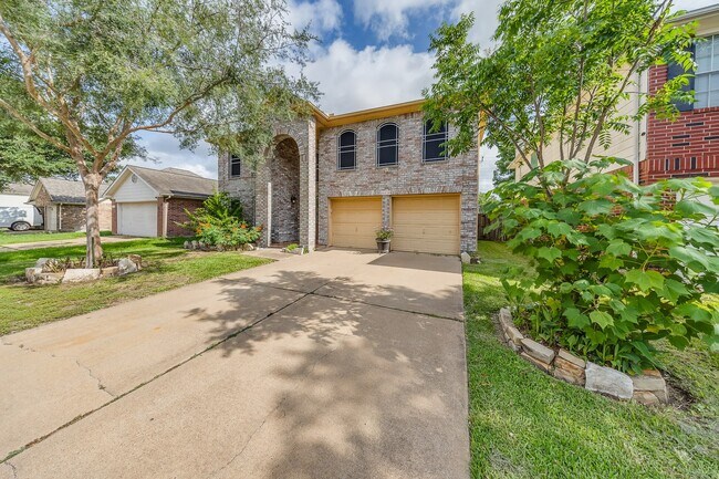 Photo - 16130 Coleburn Dr