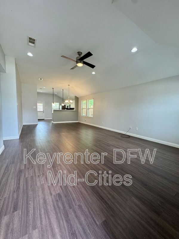 Photo - 3532 Toronto St