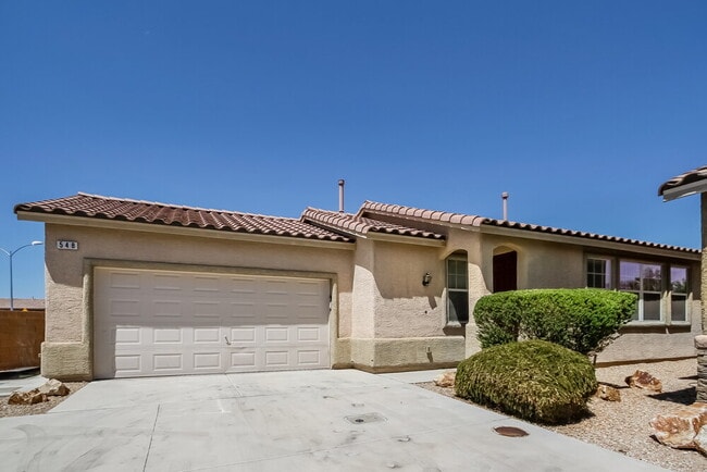 Building Photo - 548 Bayo Canyon Ct