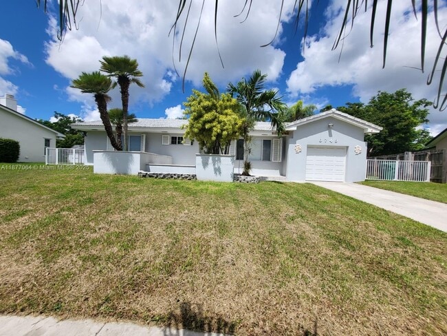 Building Photo - 9749 SW 213th Terrace Rental