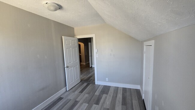 Photo - 14 Lefurgey Ave Unit A