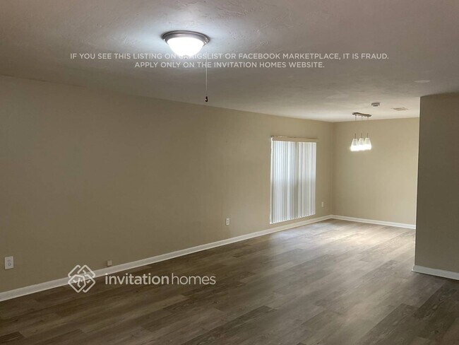 Photo - 2620 SW 121st Ave