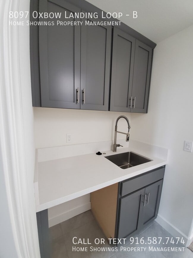 Photo - 8097 Oxbow Lndg Lp Unit B