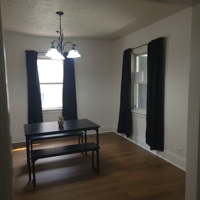 Photo - 1401 Grant St