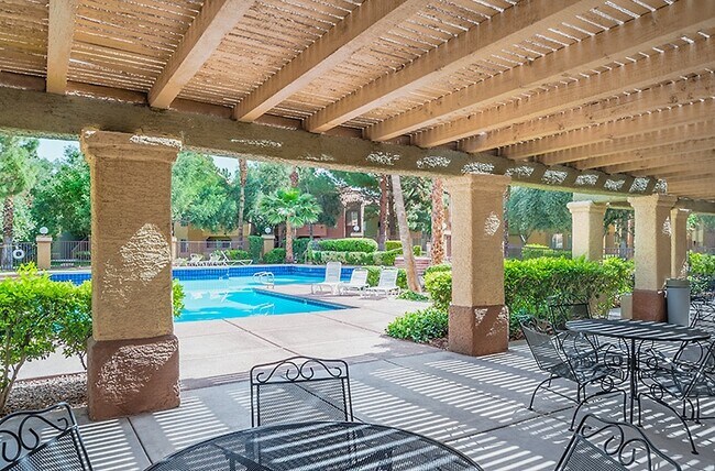 Eagle Trace Apartments