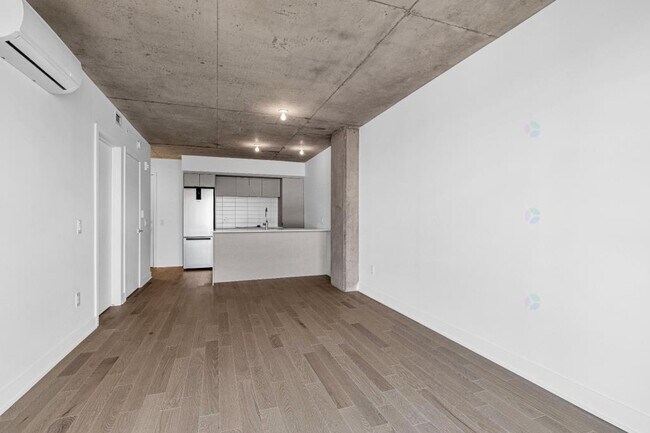 Photo - 1220 Bd René-Lévesque E