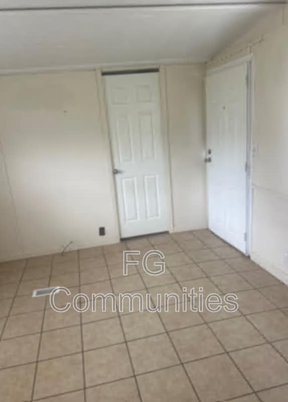 Photo - 23 Country Village Dr