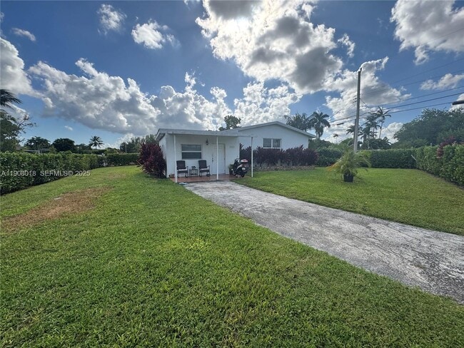 Photo - 1600 SW 71st Ct