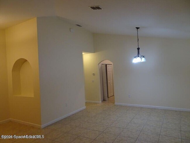 Photo - 1080 Cayman Dr