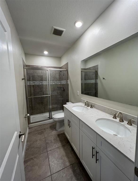 Photo - 9036 Tecumseh Dr