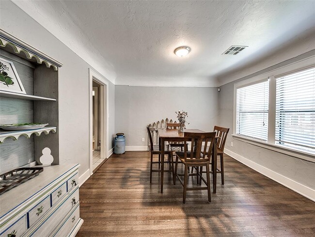 Photo - 1630 NW 17th St