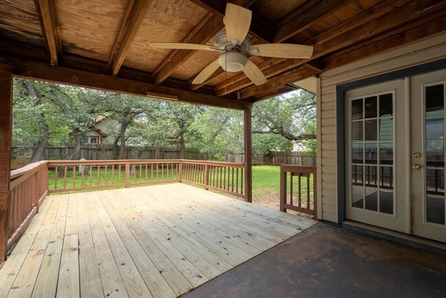 Photo - 6300 Evangeline Trail