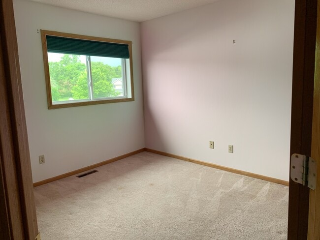 Photo - 1018 108th Ln NW