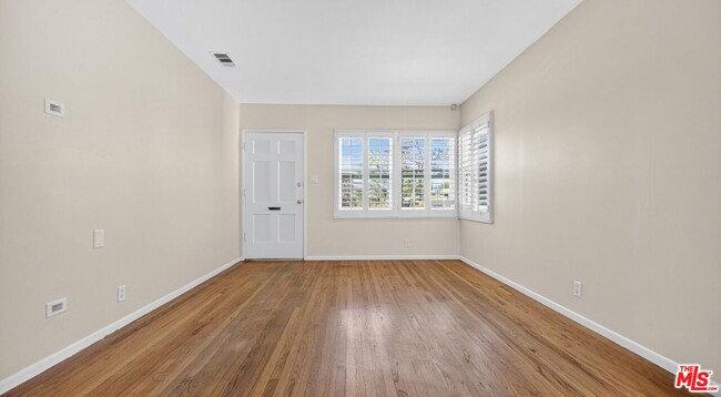 Photo - 3020 Dow Ave