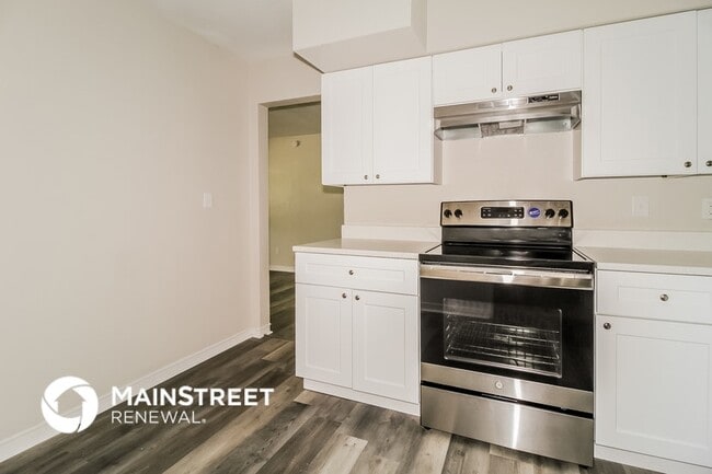 Photo - 3108 Pembrook Dr