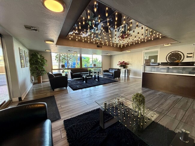 Photo - Gorgeous 2bedroom with amazing city views!