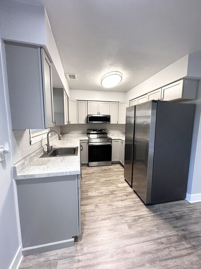 Photo - Beautifully Fully Updated 3-Bedroom End Unit Townhome