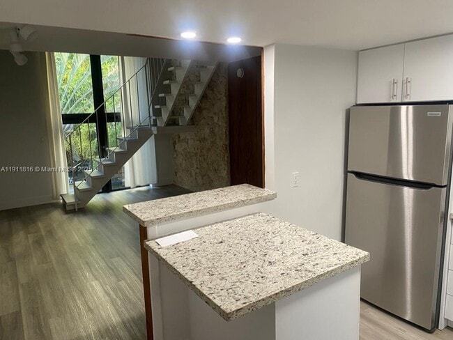 Photo - 24 Calabria Ave Unit 10