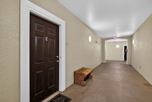Photo - 8290 Gate Pkwy W Unit 217