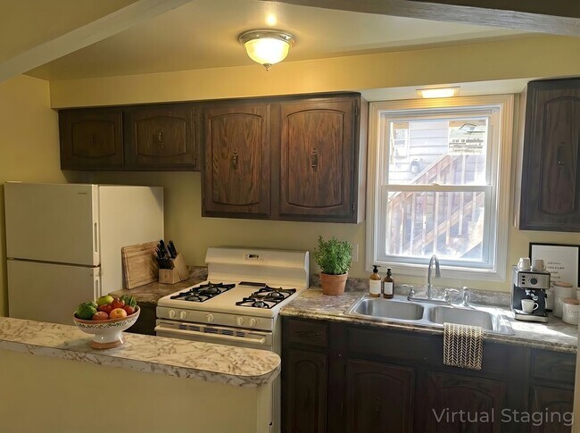 Photo - 1222 Broadway Ave Unit 1