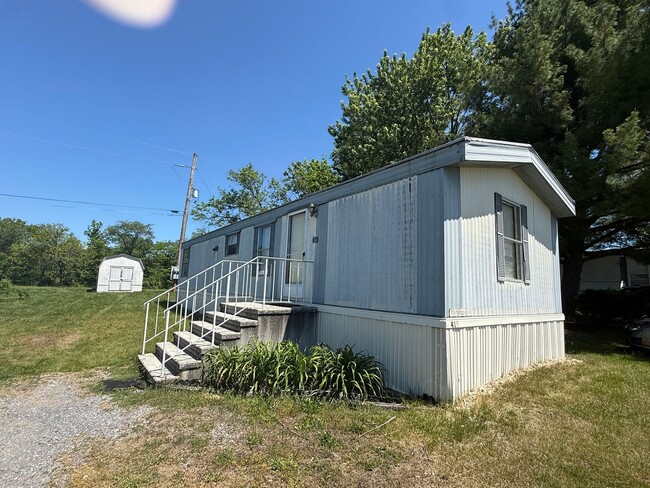 Photo - 415 Meadow Brook Road