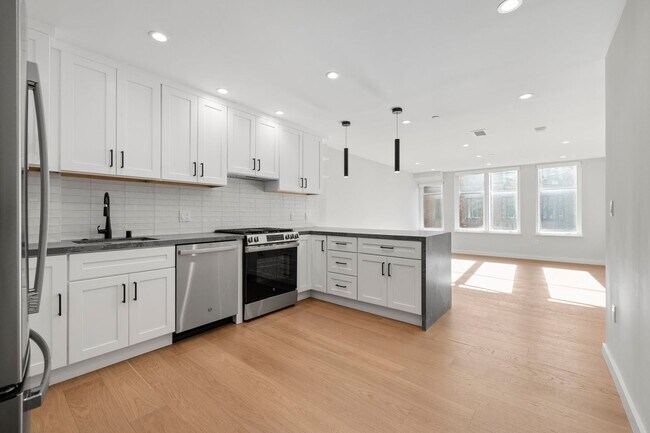 Photo - 693 Sutter St Unidad 502