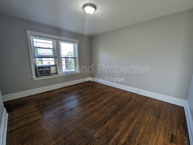 Photo - 5026 Chippewa St Unit A
