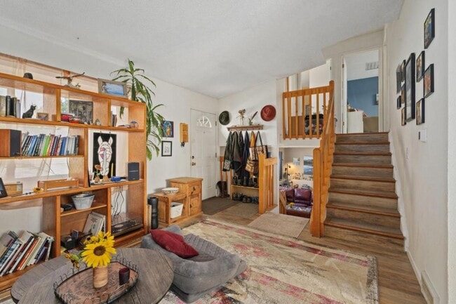 Photo - 569 S Edinburgh Dr