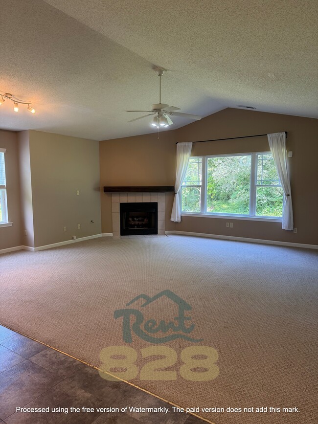Photo - 37 Sunview Cir
